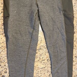 Athleta green Leggings